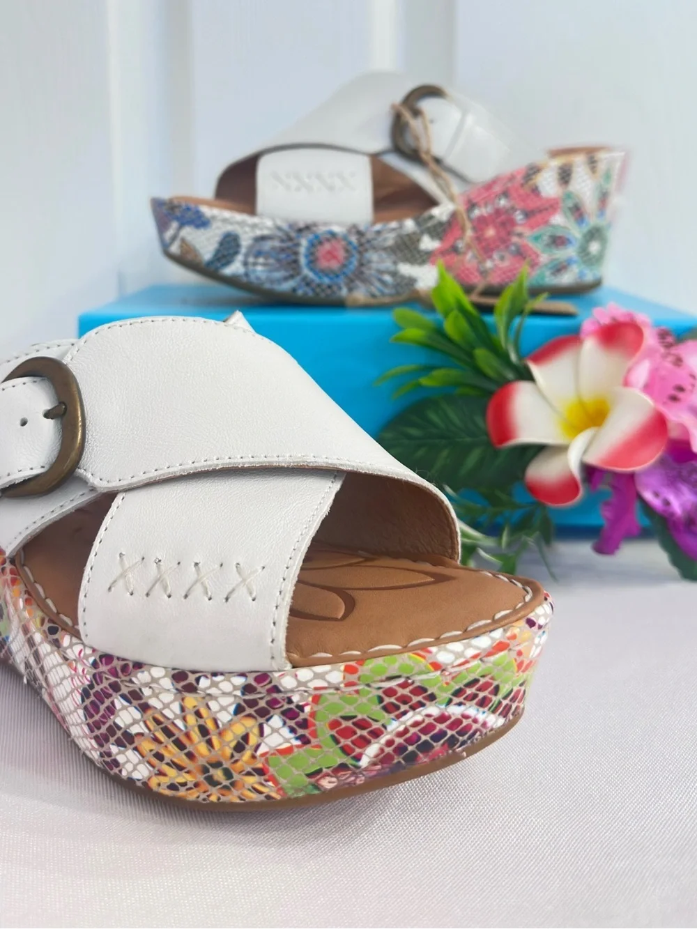 White Slip-On Platform Wedge Sandals w/Brass Buckles and Floral Mosaic Design